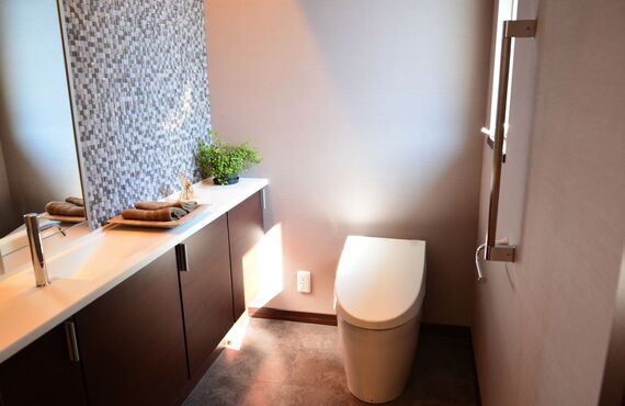 清潔感のあるトイレにするために設備や空間を見直しましょう | 田辺市で改装工事を承るOGリフォーム